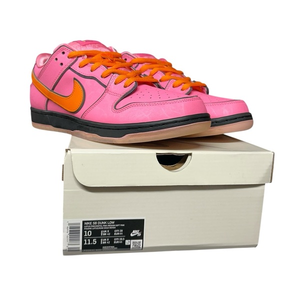 Nike SB Dunk Low The Powerpuff Girls Blossom Mens Size 10 FD2631-600 New - Picture 1 of 15
